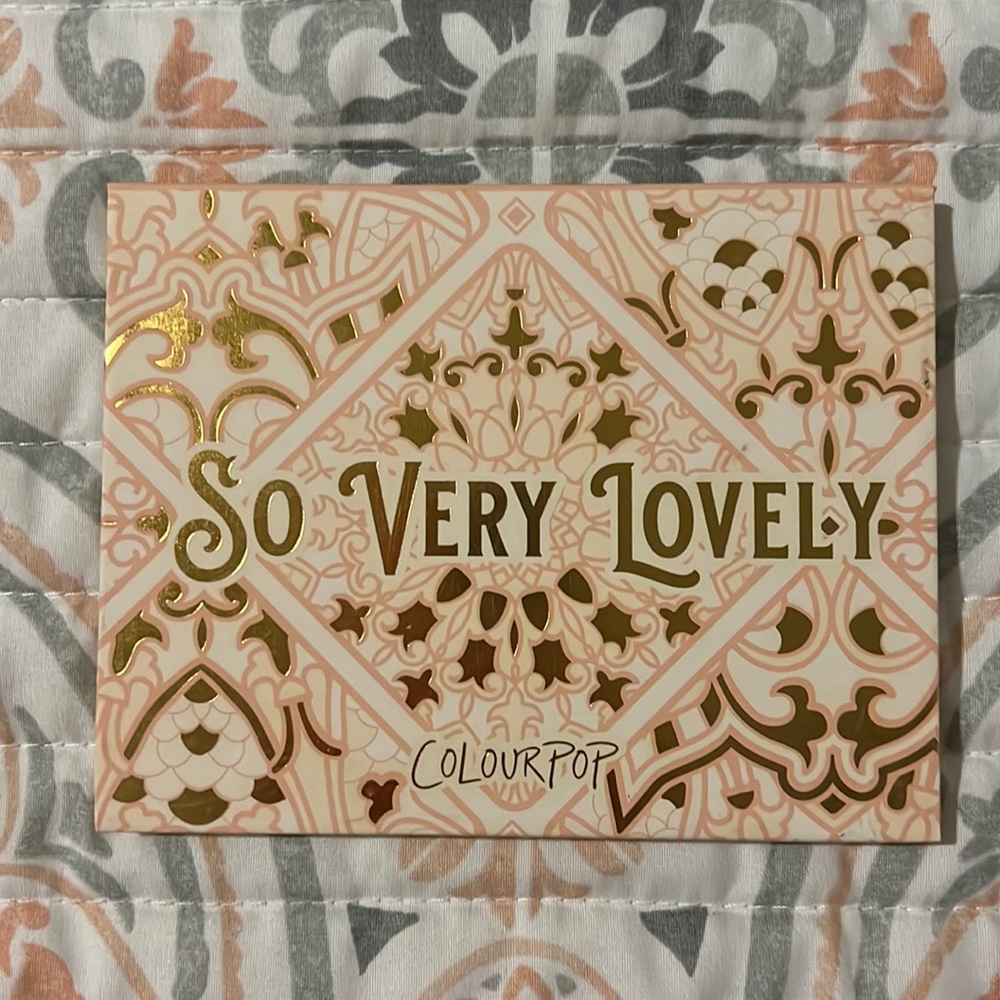 So Very Lovely colourpop